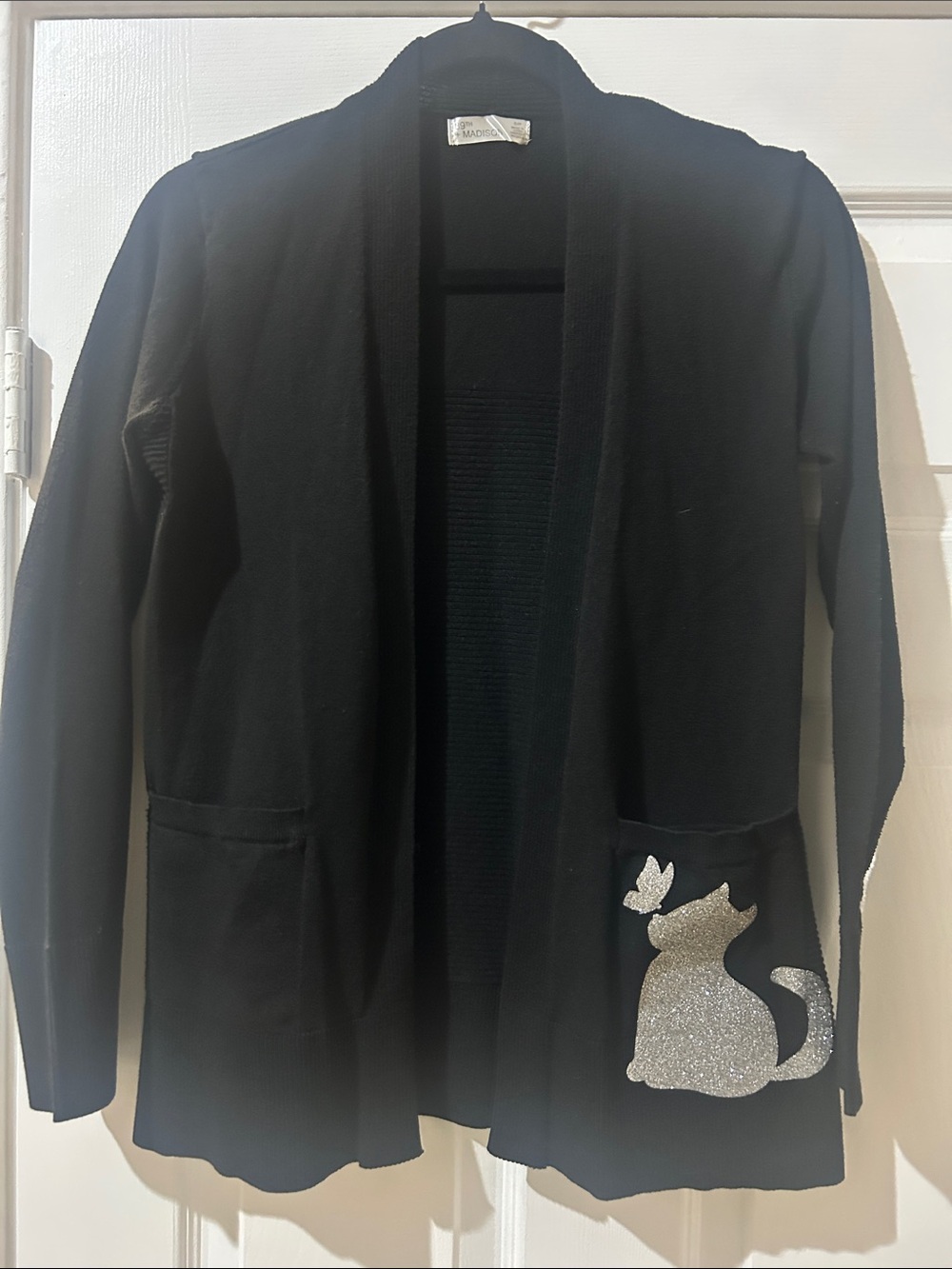 89th & Madison Black Open-Front Sweater Vest with Glitter Cat Pocket